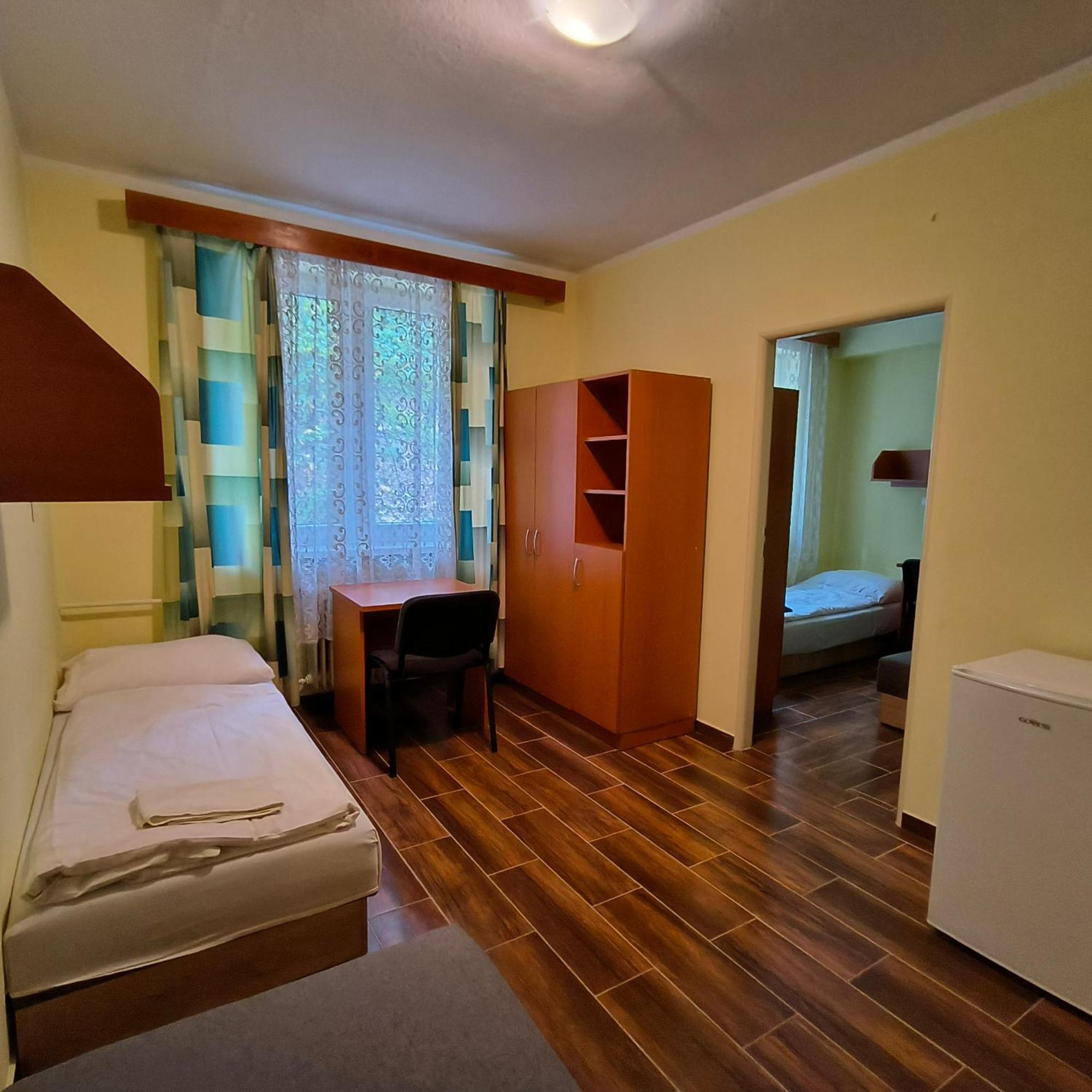 Hotel Rekreačné zariadenie Javorinka à Stará Turá Extérieur photo